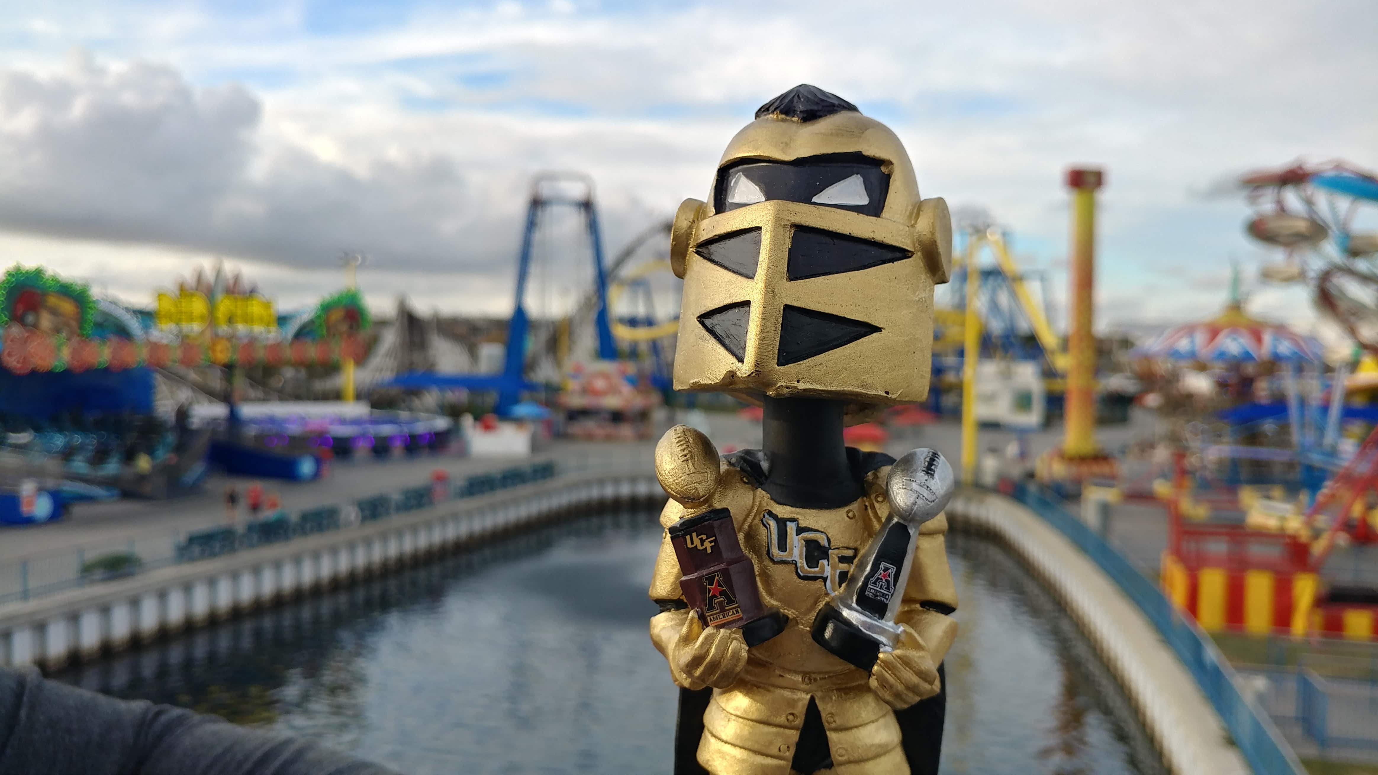 UCF Knightro