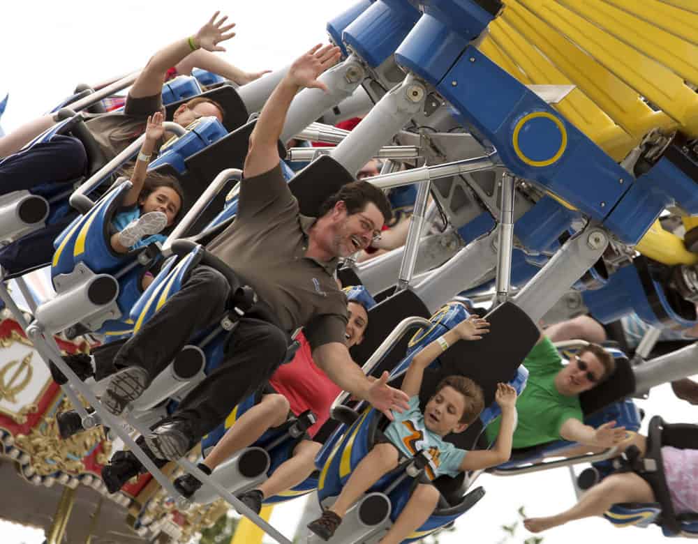 June 2022 

Father's Day is Sunday, June 19th. We're honoring dads with a FREE Single Day 1-Park Fun Pass to Fun Spot! That's right...